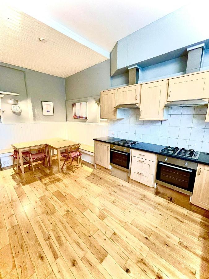 Central Edinburgh - Large Groups Apartment Екстериор снимка